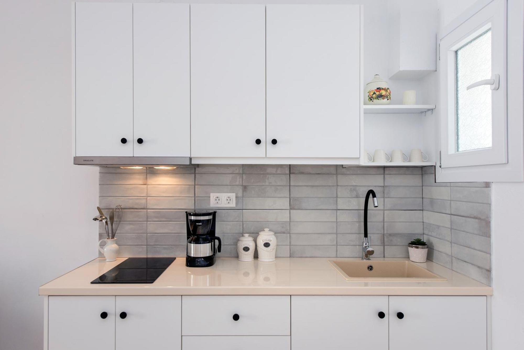 Nisea Apartments Ipsos Room photo